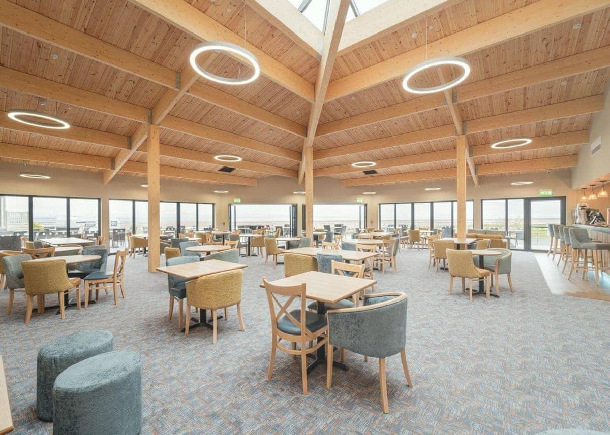 Hotel Queensberry Bay Leisure Park à Powfoot Extérieur photo